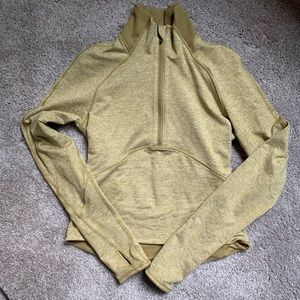 Lululemon quarter zip top